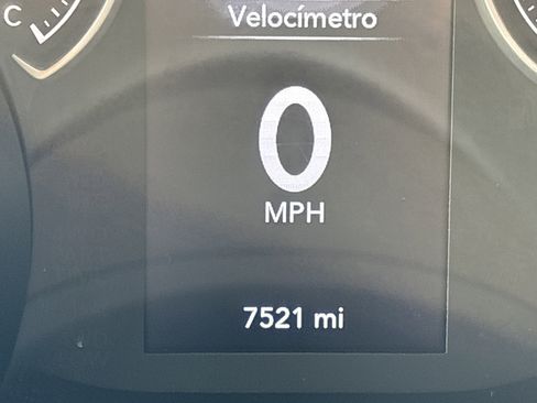 Certified 2025 Jeep Gladiator Sport image 27