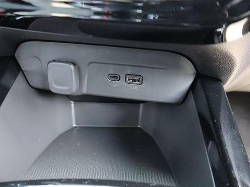 New 2026 Chevrolet Trax LT w/ Driver Confidence Package FWD image 17