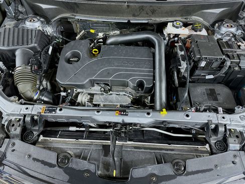 Used 2024 Chevrolet Equinox LT image 27