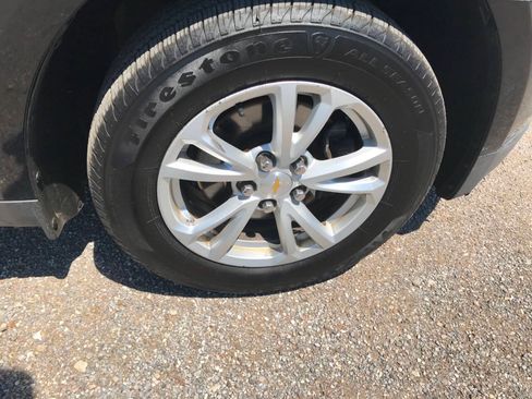 Used 2017 Chevrolet Equinox LT w/ Convenience Package AWD/4WD image 24