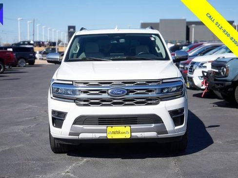 Certified 2024 Ford Expedition Max Platinum image 3