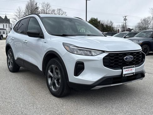 Used 2025 Ford Escape ST-Line AWD/4WD image 5