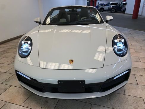 Used 2020 Porsche 911 Carrera 4S AWD/4WD image 4