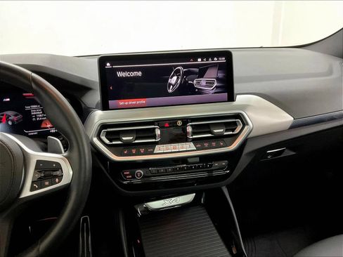 Used 2024 BMW X4 xDrive30i w/ M Sport Package AWD/4WD image 23