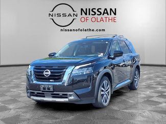 Used 2022 Nissan Pathfinder Platinum w/ Cargo Package AWD/4WD video 1