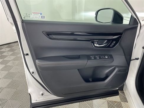 Certified 2026 Honda CR-V Sport Touring image 18
