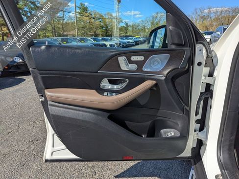 Used 2020 Mercedes-Benz GLS 450 4MATIC image 14