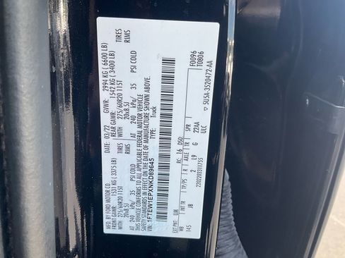 Certified 2022 Ford F150 XL w/ STX Appearance Package AWD/4WD image 18
