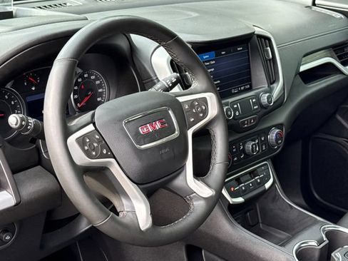 Used 2024 GMC Terrain SLT w/ Tech Package AWD/4WD image 18