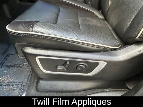 Certified 2022 RAM 1500 Laramie image 18