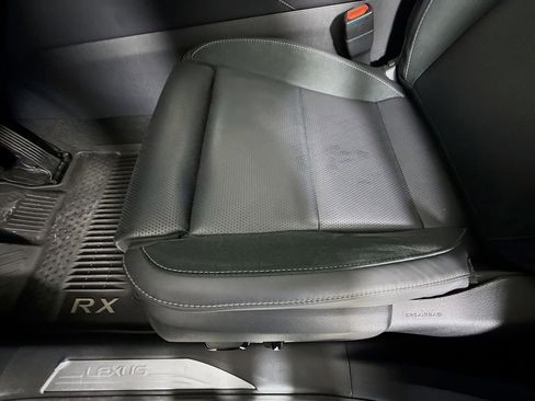 Certified 2025 Lexus RX 450h AWD w/ Convenience Package image 19