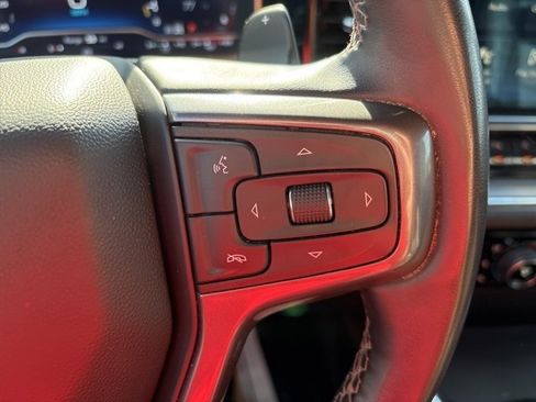 Used 2023 Chevrolet Silverado 1500 High Country w/ Technology Package image 11