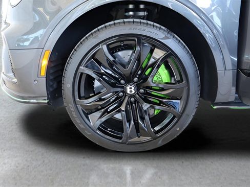 New 2026 Bentley Bentayga Speed image 6