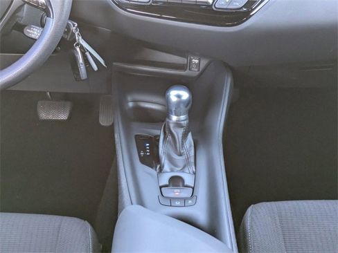 Used 2019 Toyota C-HR LE image 20