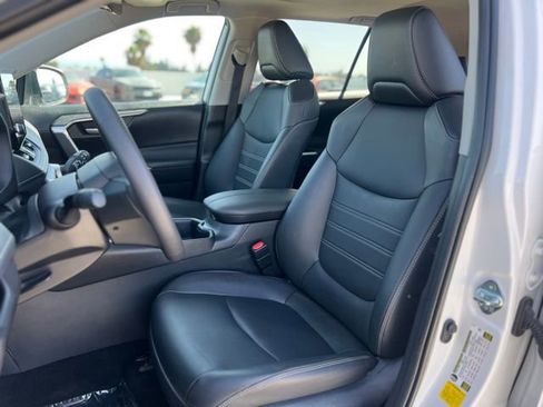 Used 2025 Toyota RAV4 XLE Premium w/ Weather Package FWD image 15