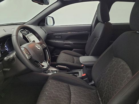 Used 2024 Mitsubishi Outlander Sport AWD image 17