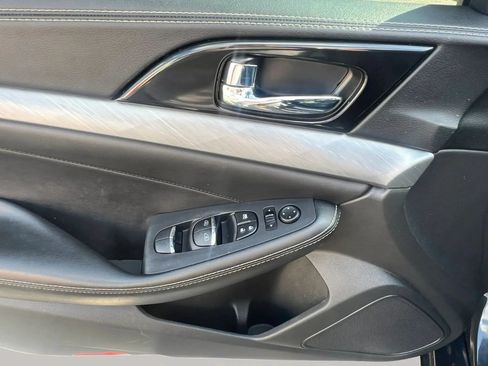 Used 2017 Nissan Maxima 3.5 SL FWD image 12