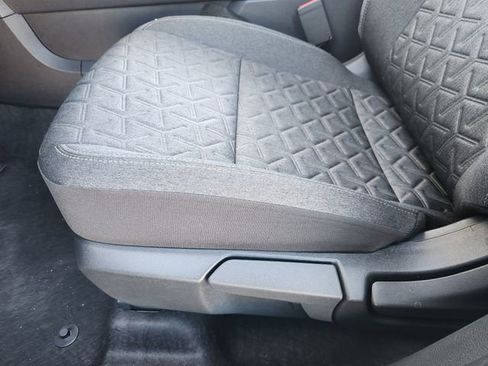 New 2026 Nissan Kicks SV image 18