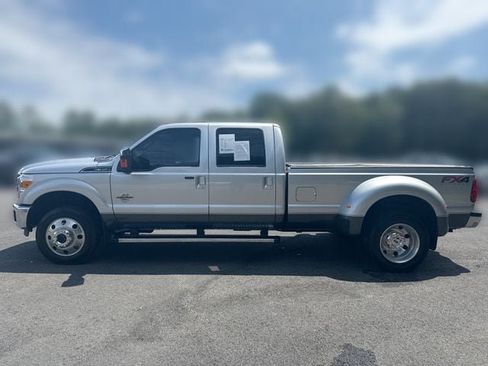 Used 2016 Ford F350 Lariat w/ Lariat Ultimate Package AWD/4WD image 5