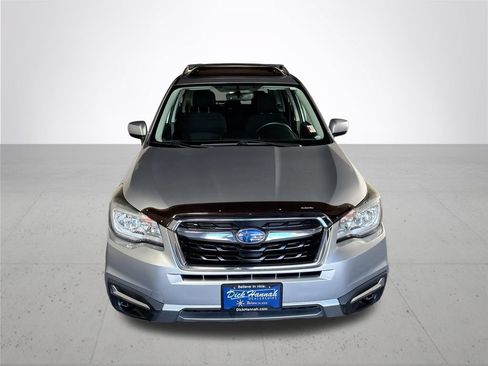 Used 2018 Subaru Forester 2.5i Premium w/ Popular Package #3A AWD/4WD image 3