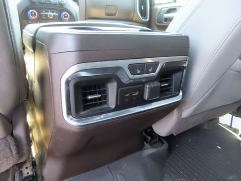 Used 2021 Chevrolet Silverado 3500 LTZ w/ LTZ Plus Package AWD/4WD image 44