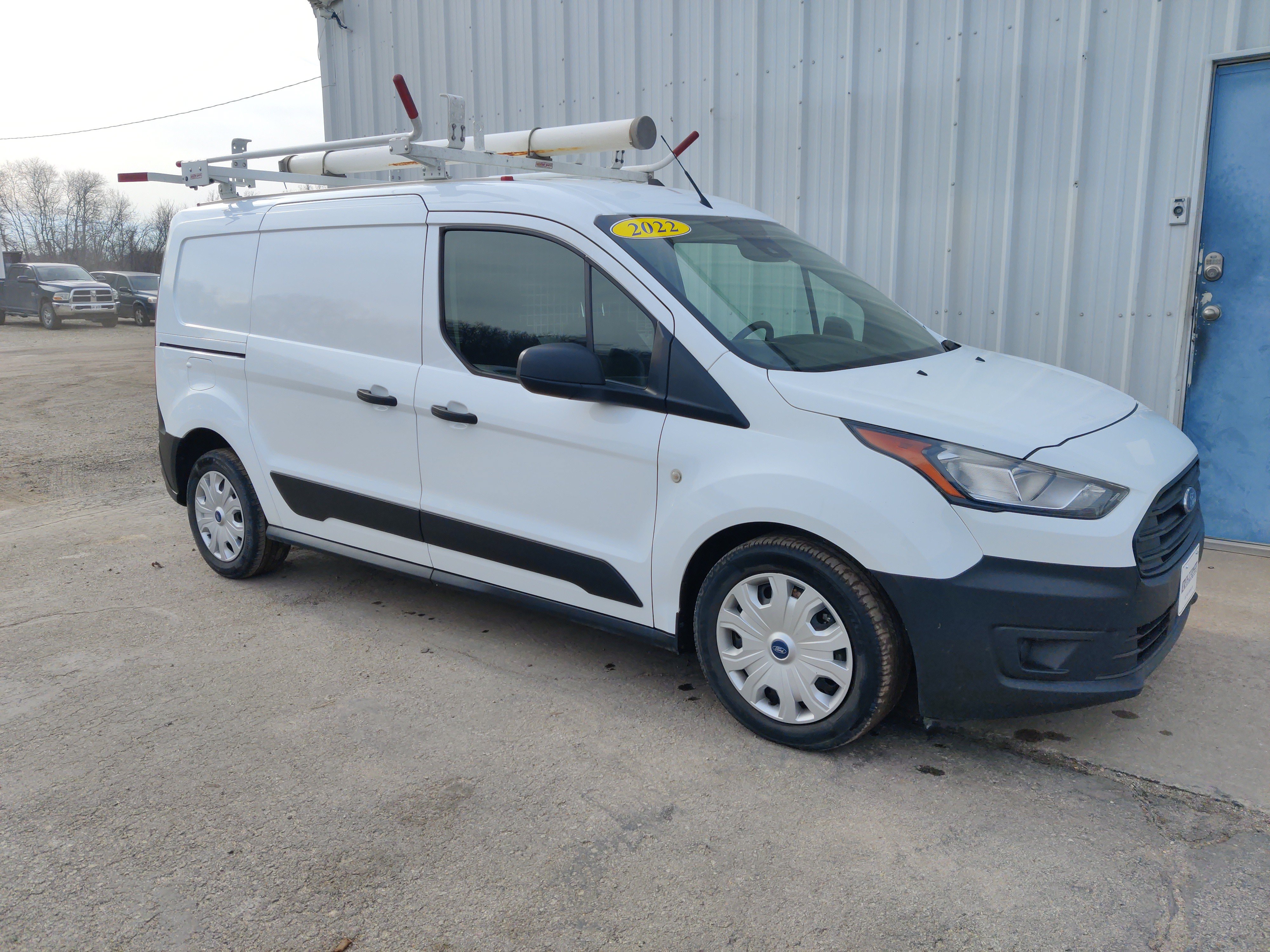 Used 2022 Ford Transit Connect XL FWD image 2