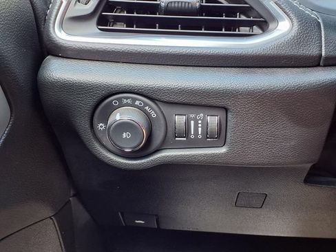 Used 2026 Chrysler Pacifica Limited w/ S Appearance Package FWD image 21