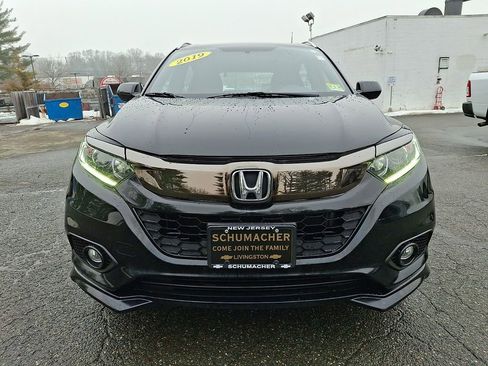 Used 2019 Honda HR-V Sport image 2