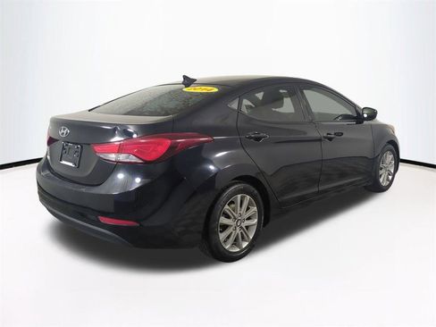 Used 2014 Hyundai Elantra SE w/ Option Group 02 image 5