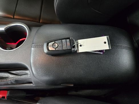 Used 2023 Ford Mustang Premium image 34