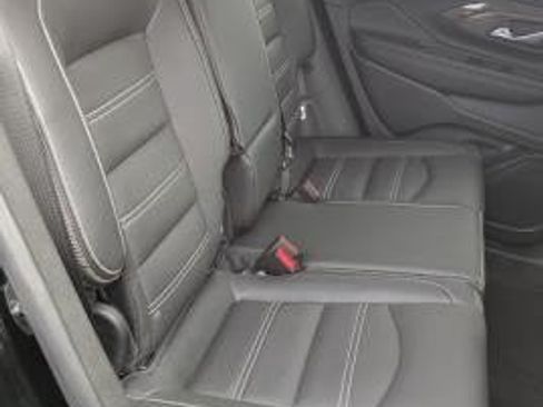 Used 2022 GMC Terrain Denali w/ Black Diamond Edition AWD/4WD image 14