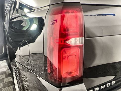 Used 2019 Chevrolet Tahoe LT AWD/4WD image 36