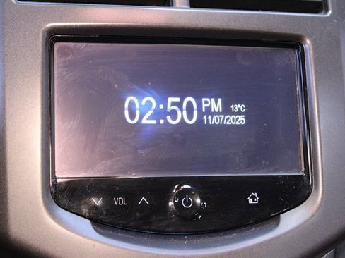 Used 2016 Chevrolet Sonic LT image 21