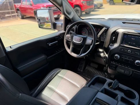 Used 2024 GMC Sierra 2500 Pro w/ Fleet Convenience Package AWD/4WD image 19