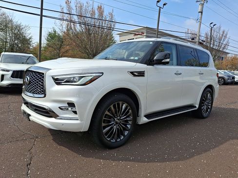 Certified 2024 INFINITI QX80 Premium Select w/ Cargo Package AWD/4WD image 3
