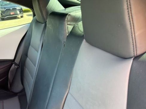 Used 2025 Toyota Corolla SE AWD/4WD image 9
