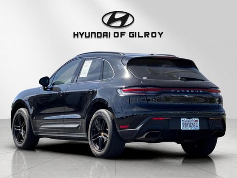 Used 2022 Porsche Macan AWD/4WD image 3
