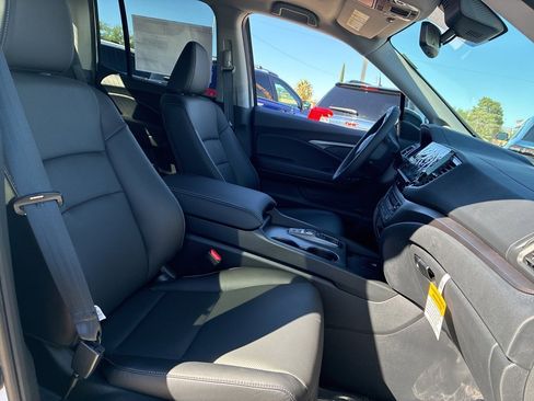 New 2026 Honda Ridgeline RTL image 12