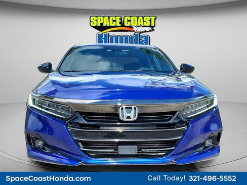 Used 2021 Honda Accord Sport image 2