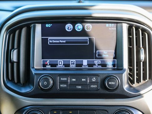 Used 2015 Chevrolet Colorado Z71 image 4