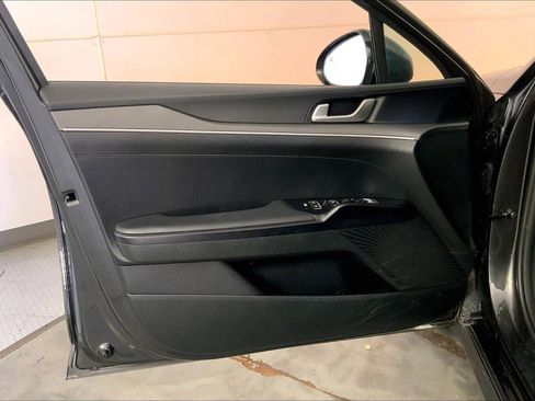 Used 2025 Kia K5 LXS FWD image 26