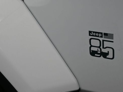 New 2026 Jeep Gladiator Sport AWD/4WD image 11