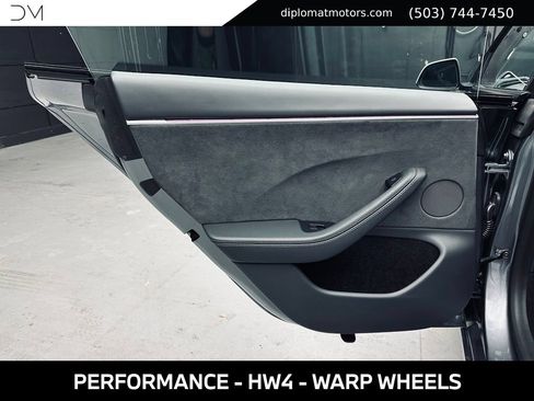 Used 2024 Tesla Model 3 Performance AWD/4WD image 25