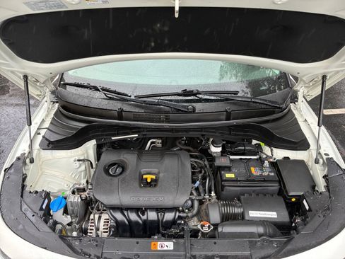 Used 2025 Kia Soul LX w/ LX Technology Package image 30