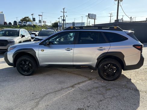 Certified 2024 Subaru Outback Wilderness AWD/4WD image 6
