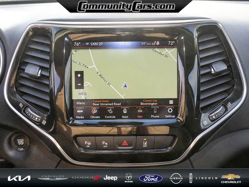 Used 2021 Jeep Cherokee Limited w/ Elite Package image 26