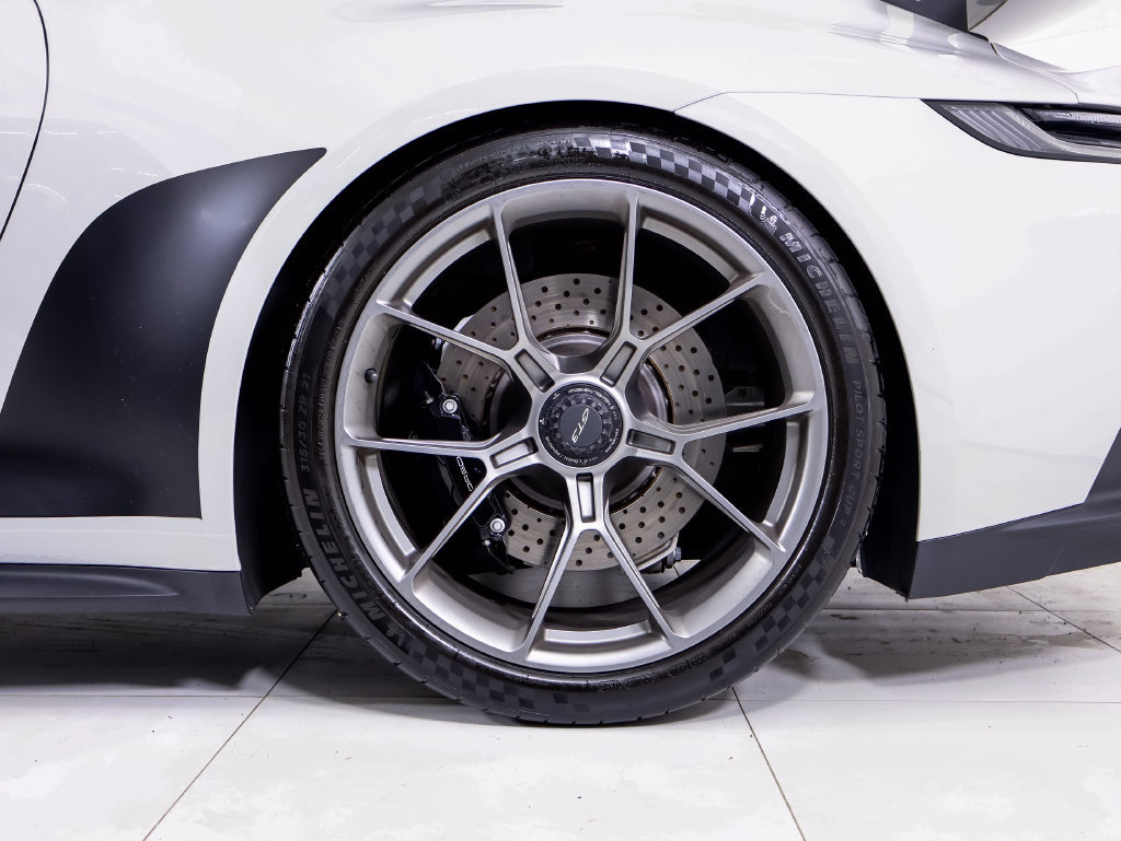 Certified 2023 Porsche 911 GT3 RWD image 35