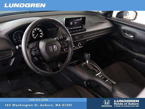 Used 2024 Honda HR-V Sport image 8
