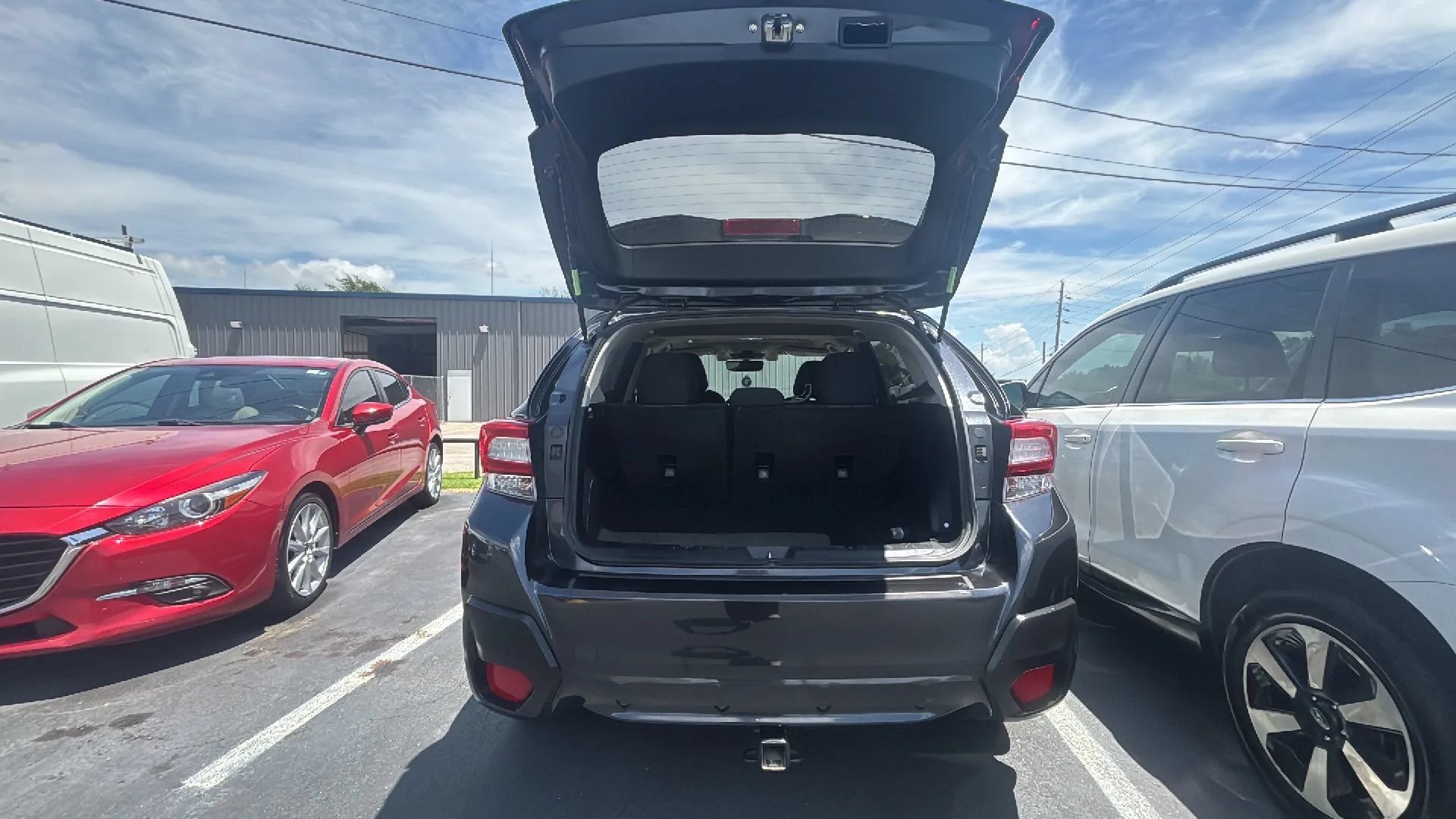 Used 2019 Subaru Crosstrek 2.0i Premium AWD/4WD image 17