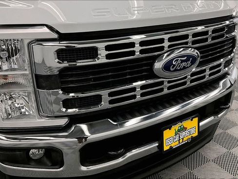 Used 2024 Ford F250 XLT AWD/4WD image 32
